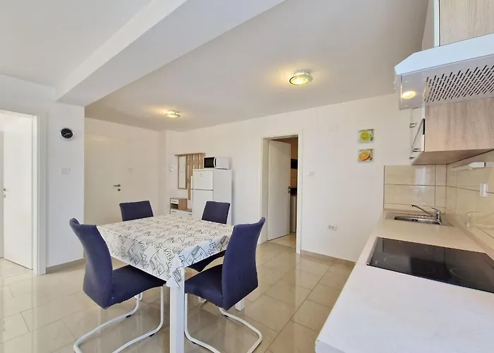 In Mit Eigenem Balkon By Interhome *